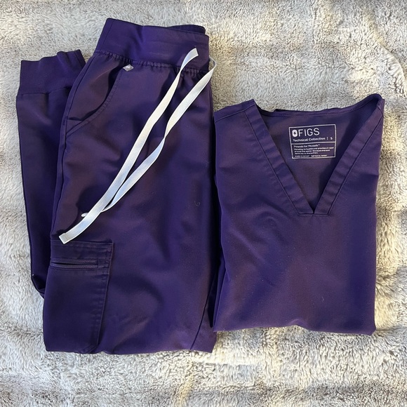 Figs Other - Figs Deep Purple Scrub Ensemble